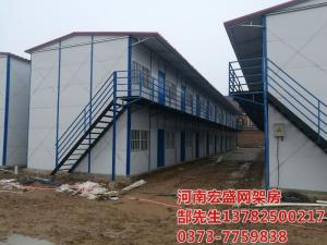 新鄉(xiāng)市經(jīng)三路與緯七路交叉口，天寶華庭工地臨建彩板房